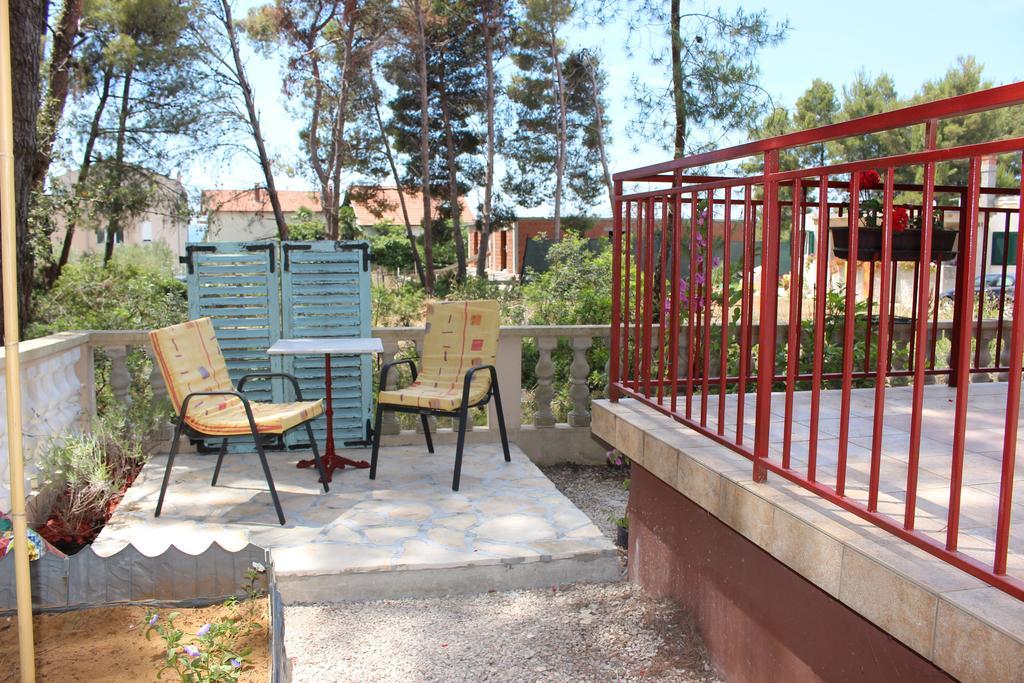 Apartamento The White House Croatia Bibinje Habitación foto